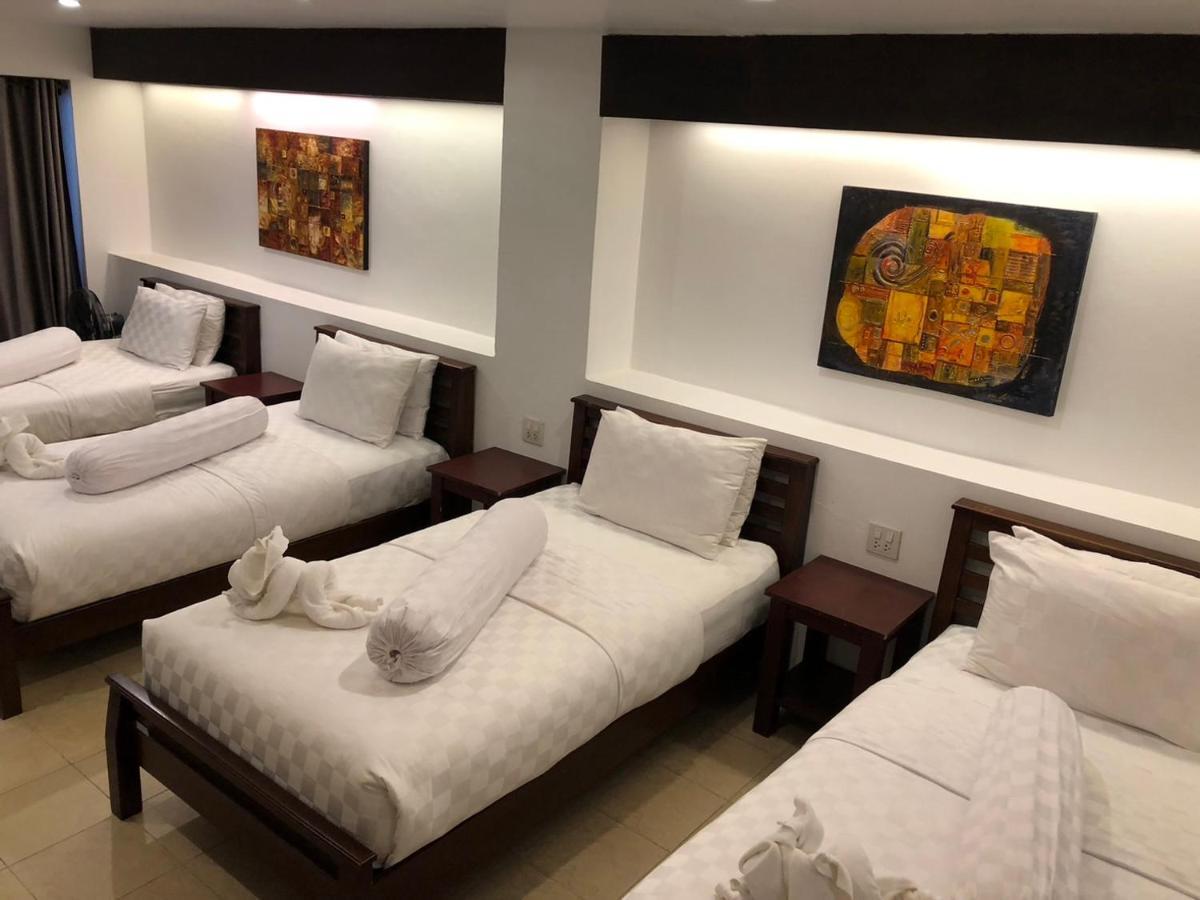 Baantalay Thungwualaen Hotel Pathiu Екстериор снимка