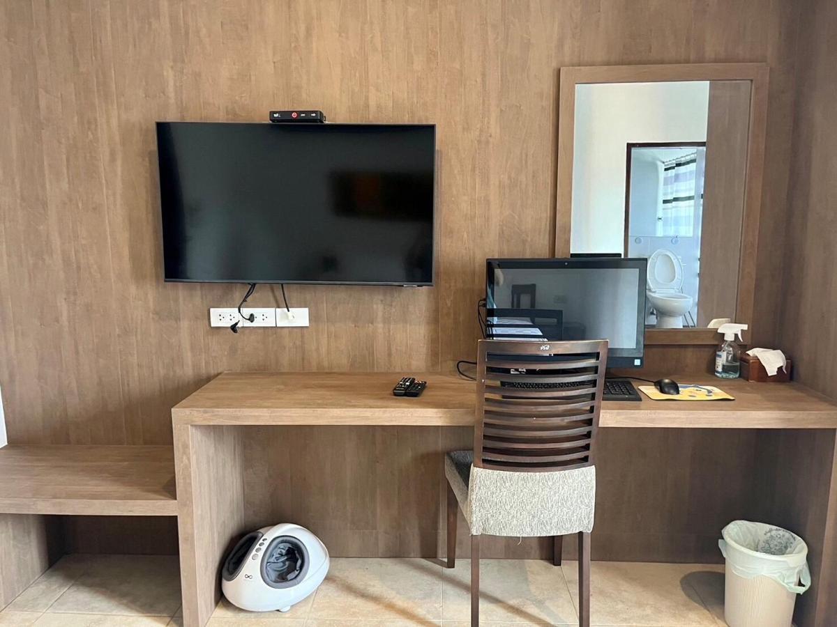 Baantalay Thungwualaen Hotel Pathiu Екстериор снимка