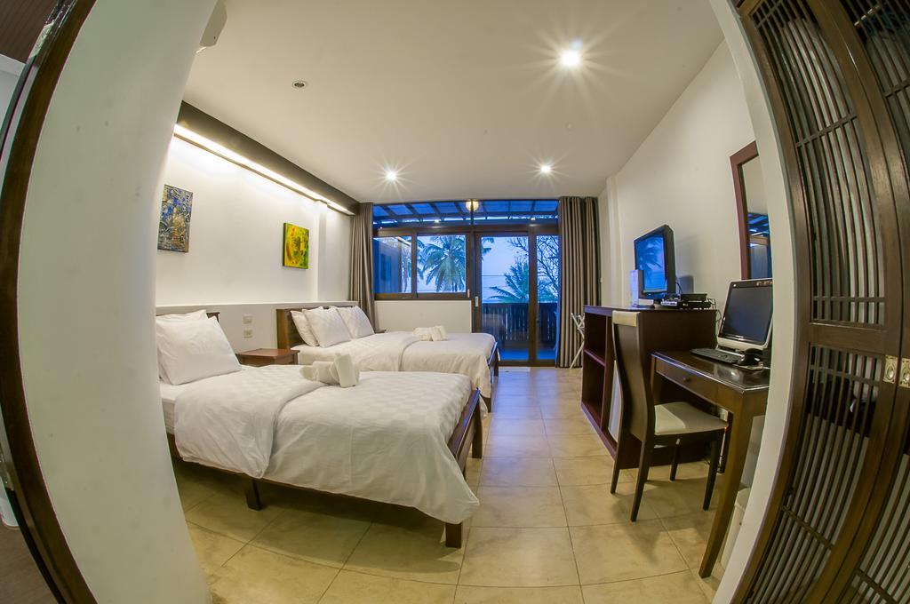 Baantalay Thungwualaen Hotel Pathiu Екстериор снимка