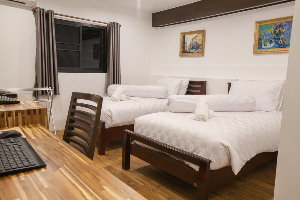 Baantalay Thungwualaen Hotel Pathiu Екстериор снимка